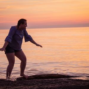 Meet your Posher, Cassandra